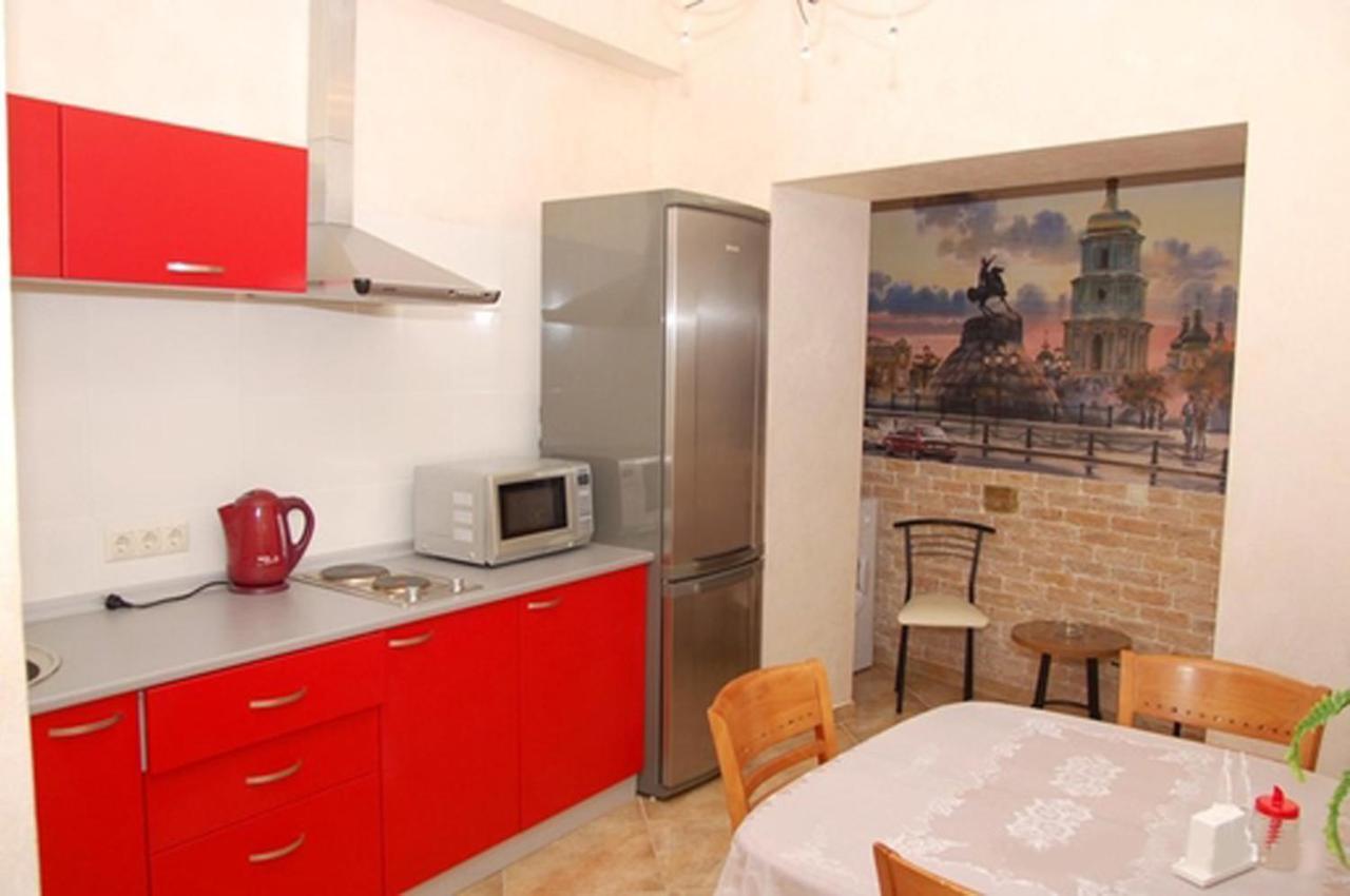Sofiivs'ka Street, 1,, Apartment