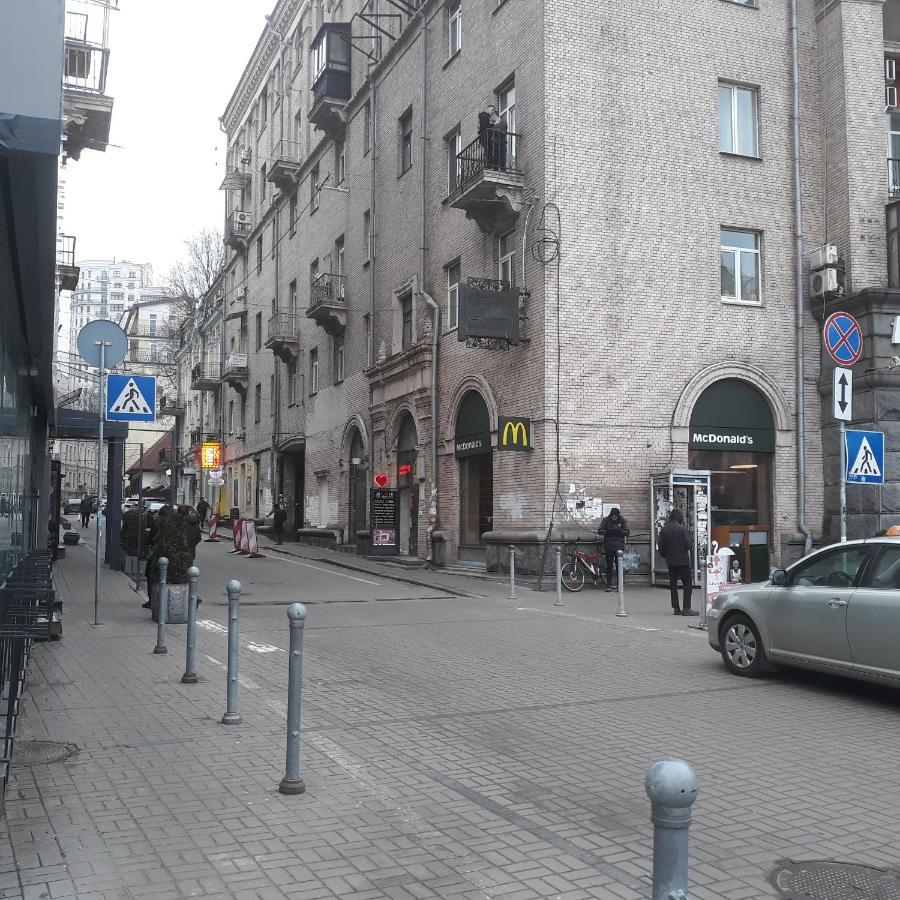 Sofiivs'ka Street, 1,, Apartment *