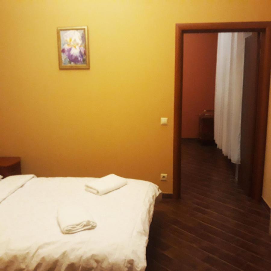 Apartment Sofiivs'ka Street, 1,, *